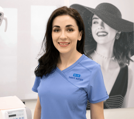 Dentist București - Dr. Bianca Teiușanu, medic specialist ortodonție și ortopedie dento-facială.