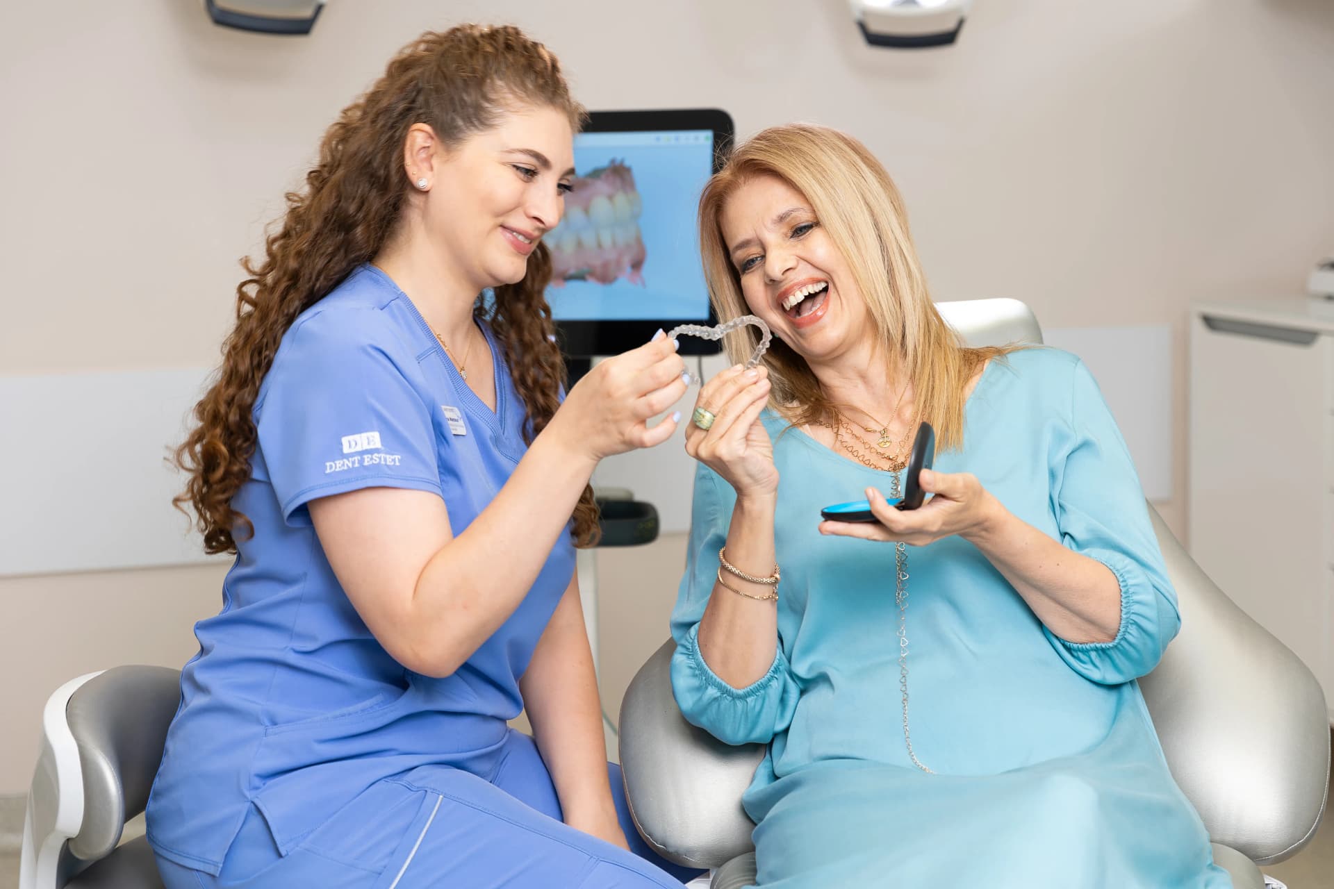 Medic stomatolog București - Dr. Diana Mansour