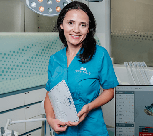 Dentist Brașov - Dr. Alina Pantilie, medic estetică dentară și tratamente dentare cu laser.